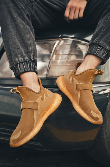 Spring Men’s Leather Sneakers – Breathable Lightweight Casual Sports Shoes for Men – Large Sizes 45, Trendy Korean Style